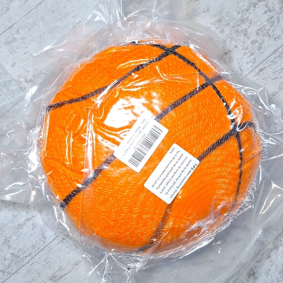 Silent Basketball - Picture 2 of 3